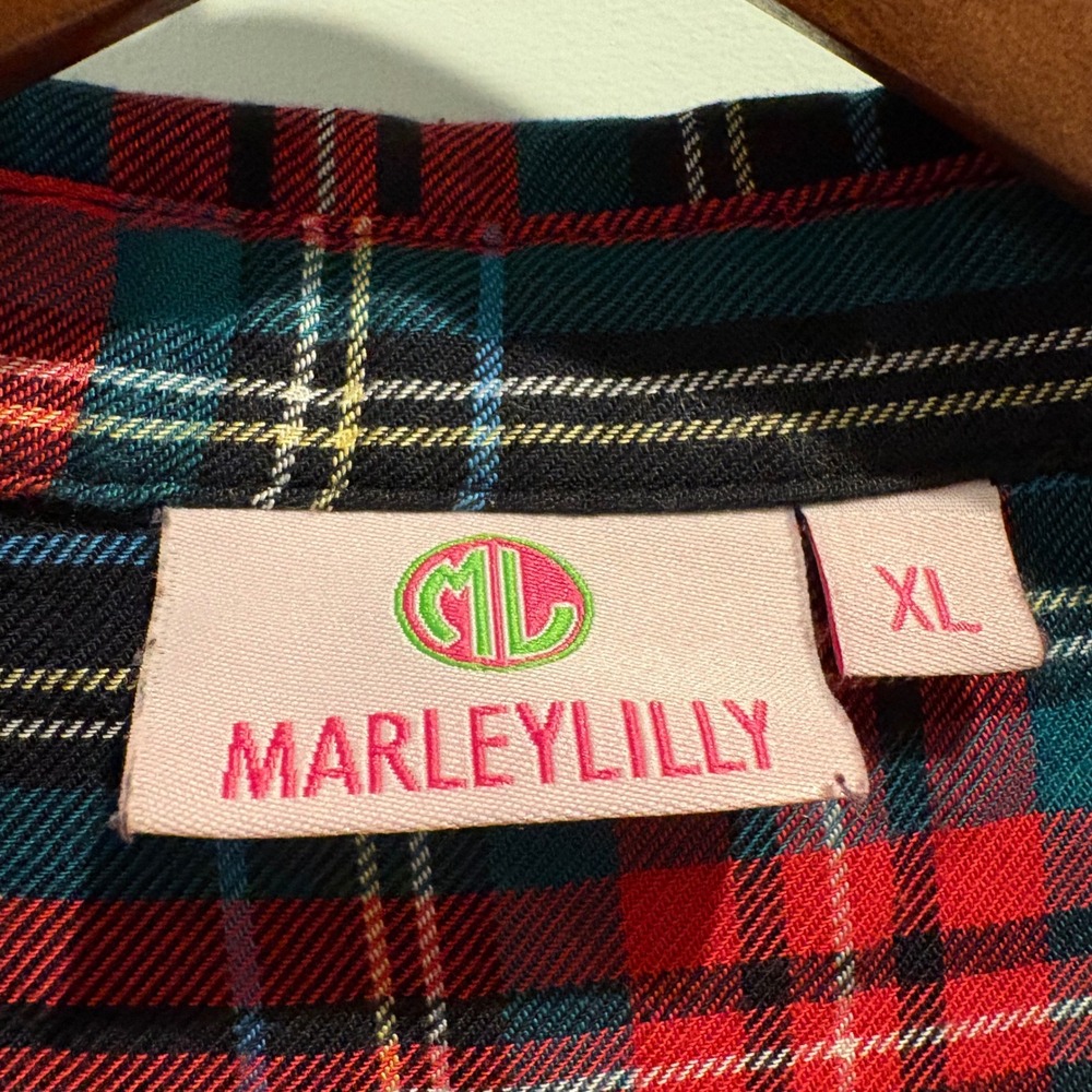 Marley Lilly Plaid Tunic Top XL Red Green Black Long Sleeve Button Front - Picture 2 of 10